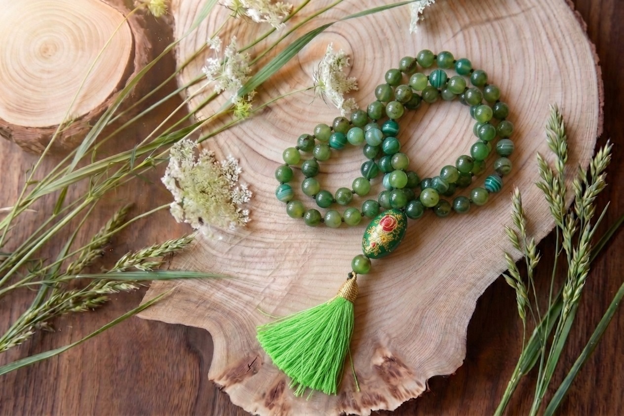 9. Jap Mala Real Stone 54